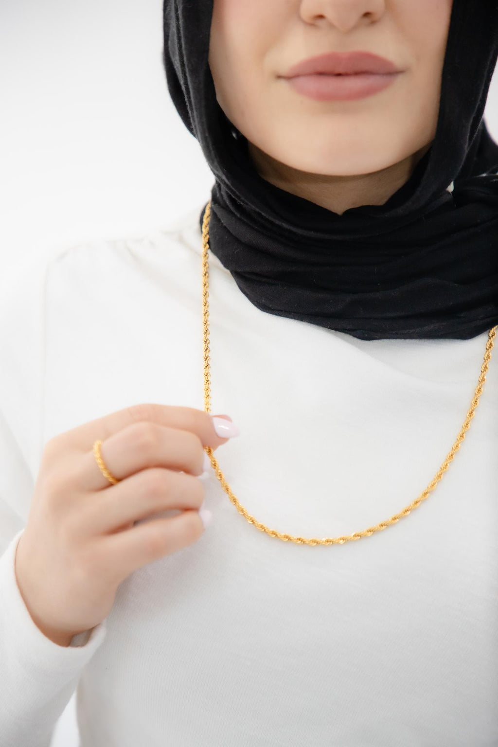 Thick Twisted Luv Necklace - Gold