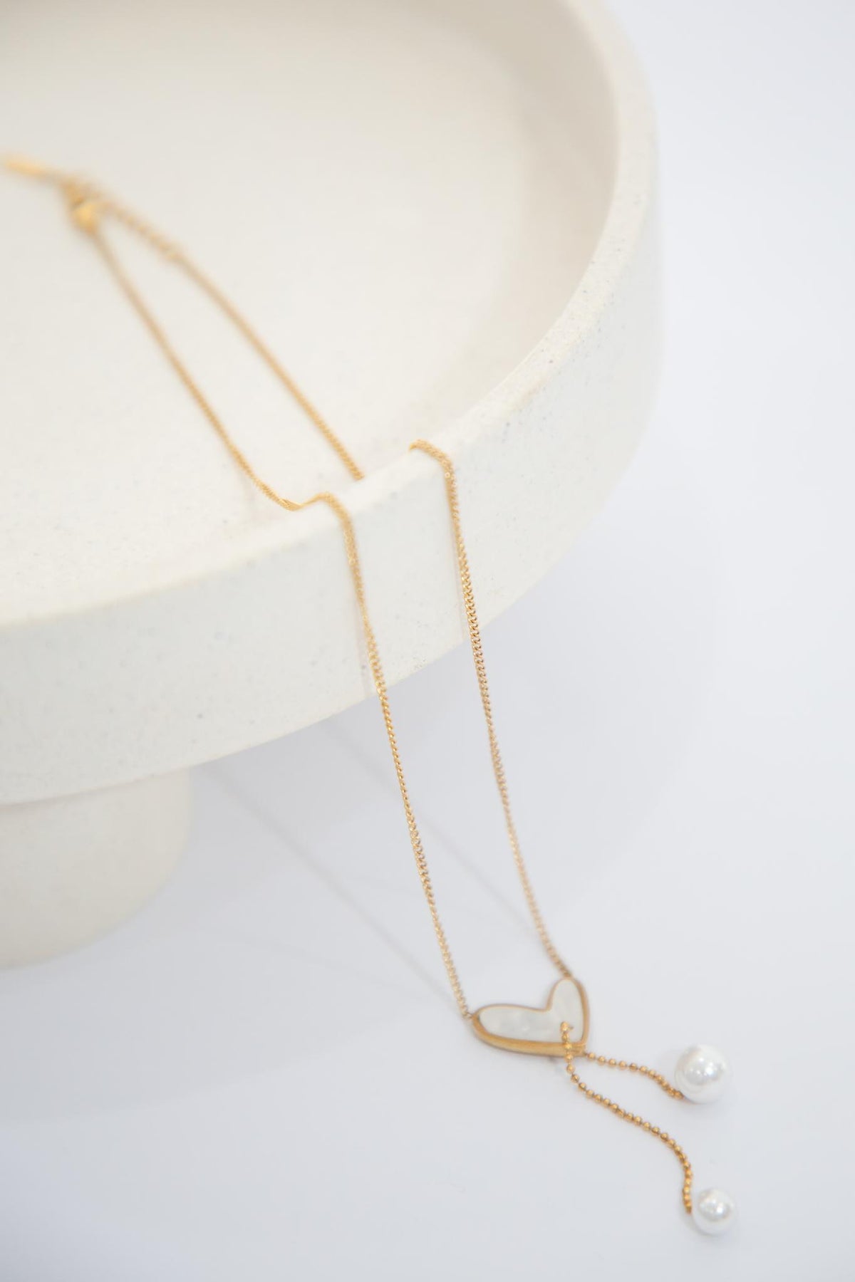 Shelly Necklace