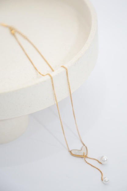 Shelly Necklace