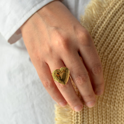 Heartkeaper Ring