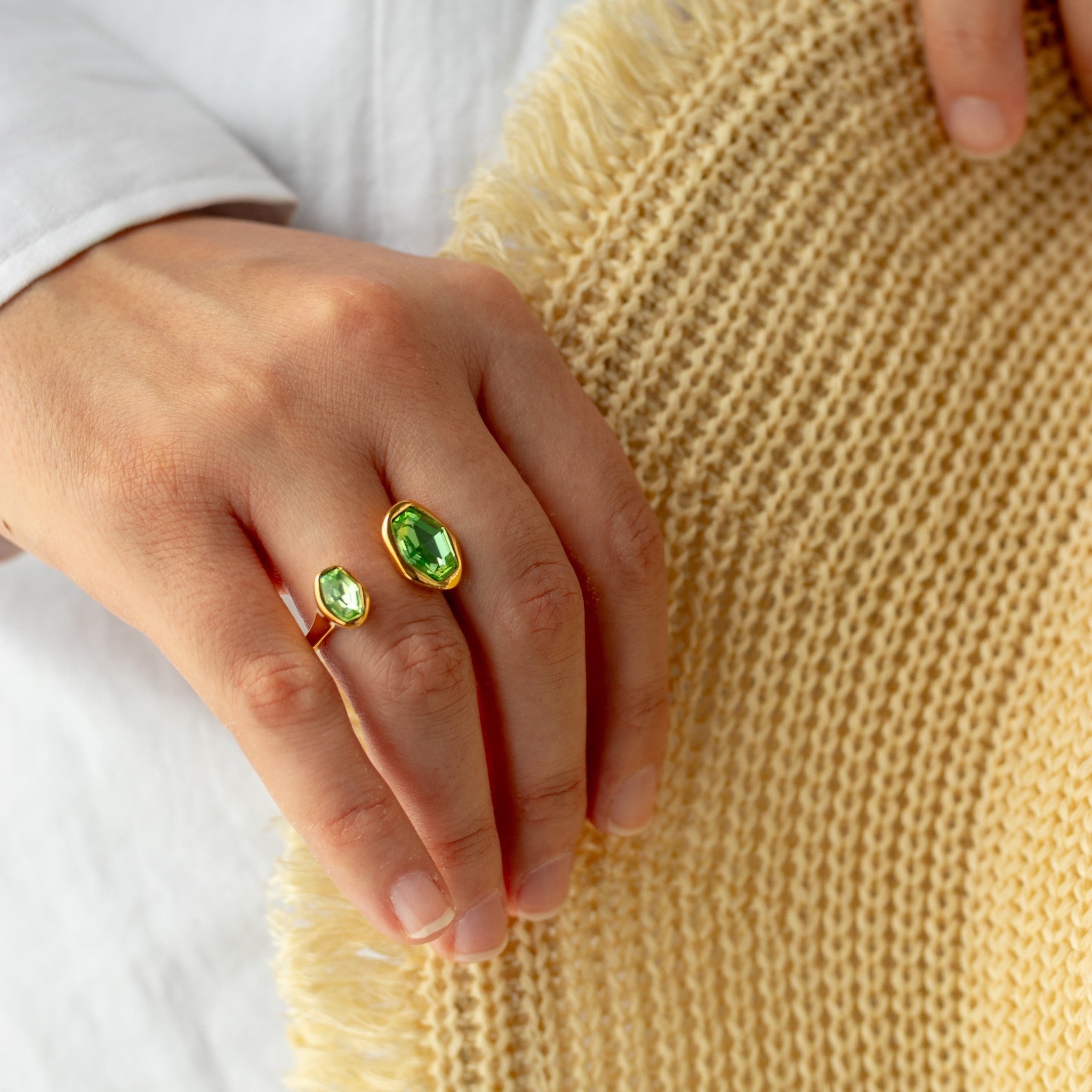 Aura Ring