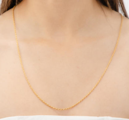 Thin Twisted Luv Necklace